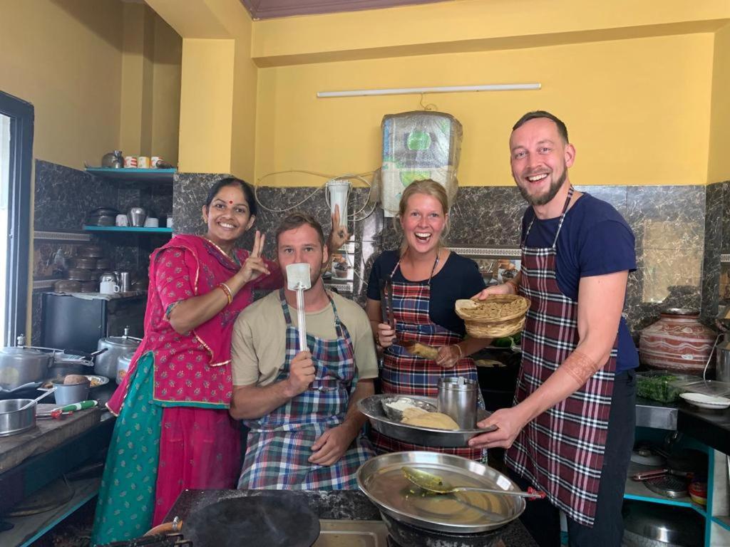Black Pepper Home Stay Udaipur Dış mekan fotoğraf